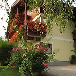شقة Haus Bliem *