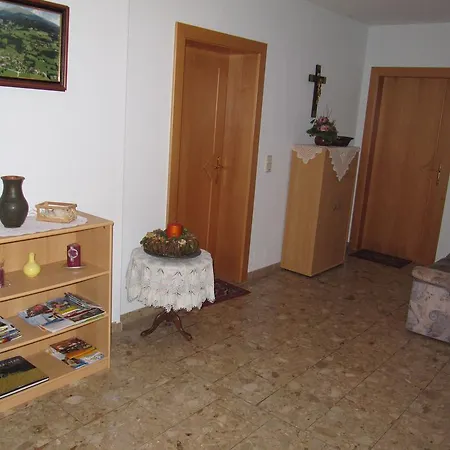 アパート Haus Bliem